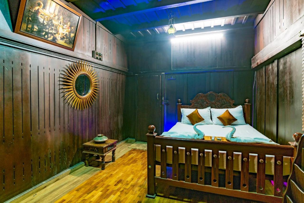 Castillo De Woods , The Private Luxury Villa , 8 Bhk, Vattavada Kottakamboor Bagian luar foto
